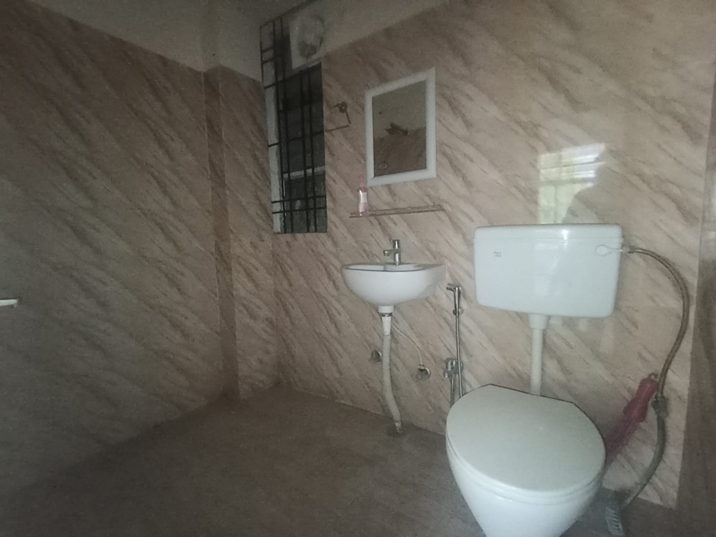 Semi Furnished 3bhk in Bamunimaidan, Guwahati, Assam, India for Rent